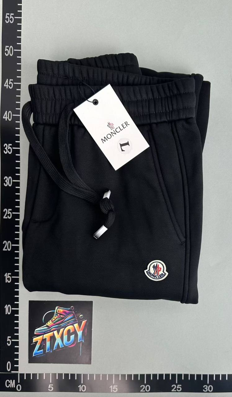 Moncler Logo Jogger Pants [11 styles]