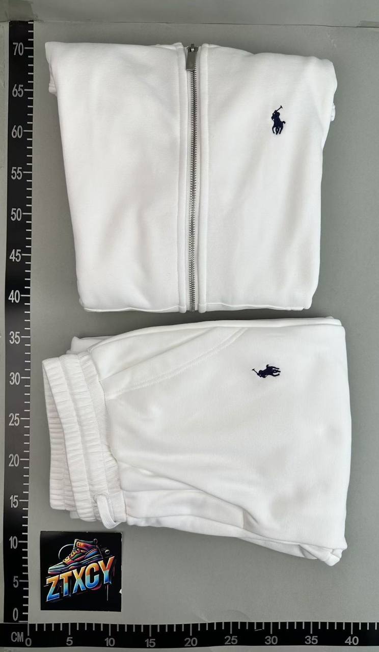 Ralph Lauren Cable Knit Cardigan [35 styles]