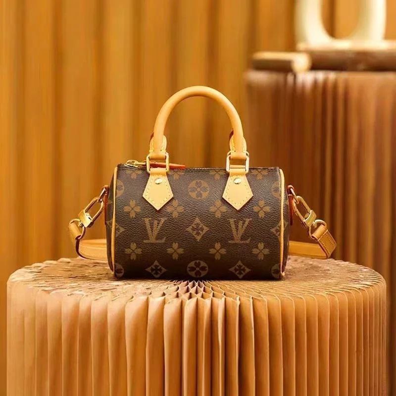 Louis Vuitton Speedy Bandoulière 20 Handbag