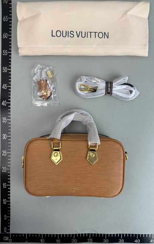 Louis Vuitton Speedy Bandoulière Bag [19 styles]