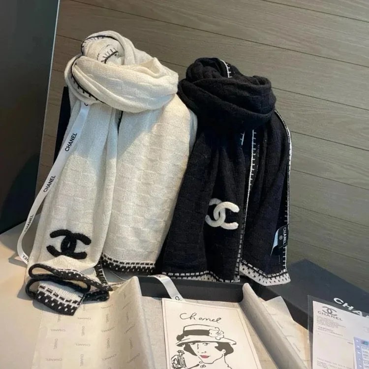 Chanel CC Logo Scarf [15 styles]