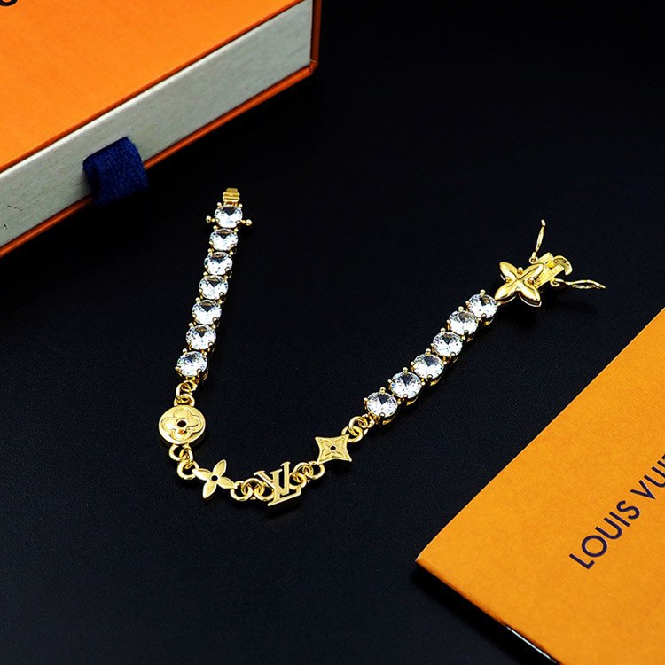 Louis Vuitton Monogram World Tour Full Diamond Bracelet