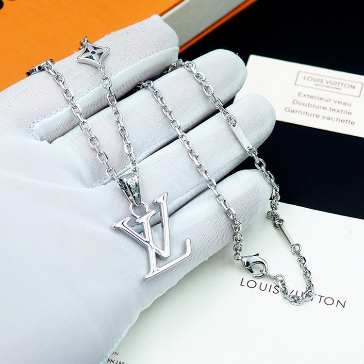 Louis Vuitton LV Letter Necklace [2 styles]
