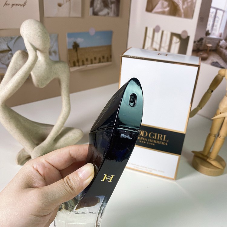 Carolina Herrera Good Girl Eau de Parfum Légère Natural Spray