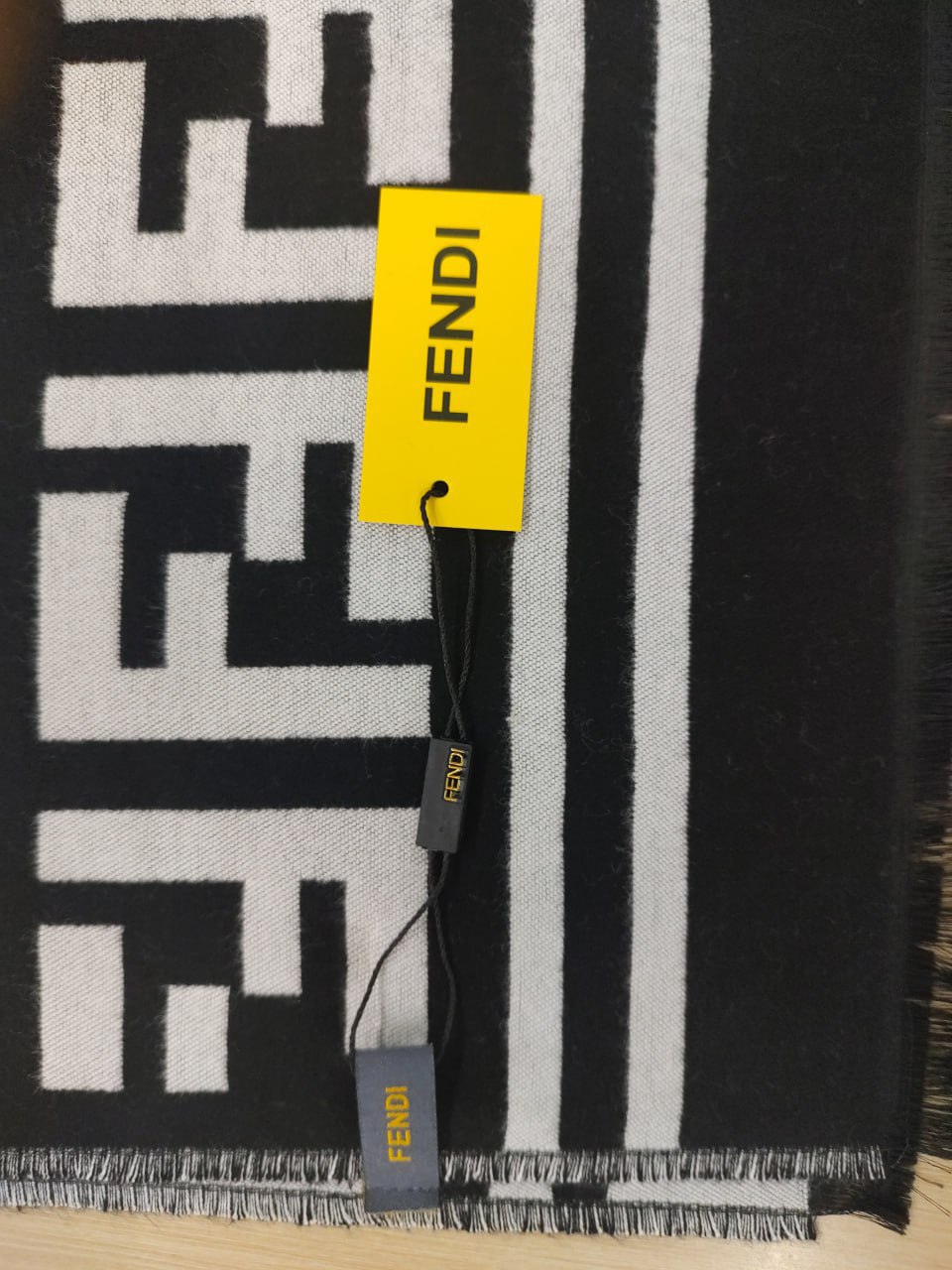 Fendi FF Logo Scarf [10 styles]